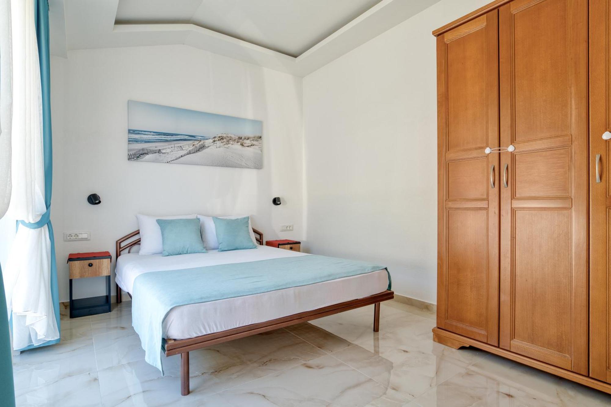 Apartments Ljubica Херцег Нови Екстериор снимка