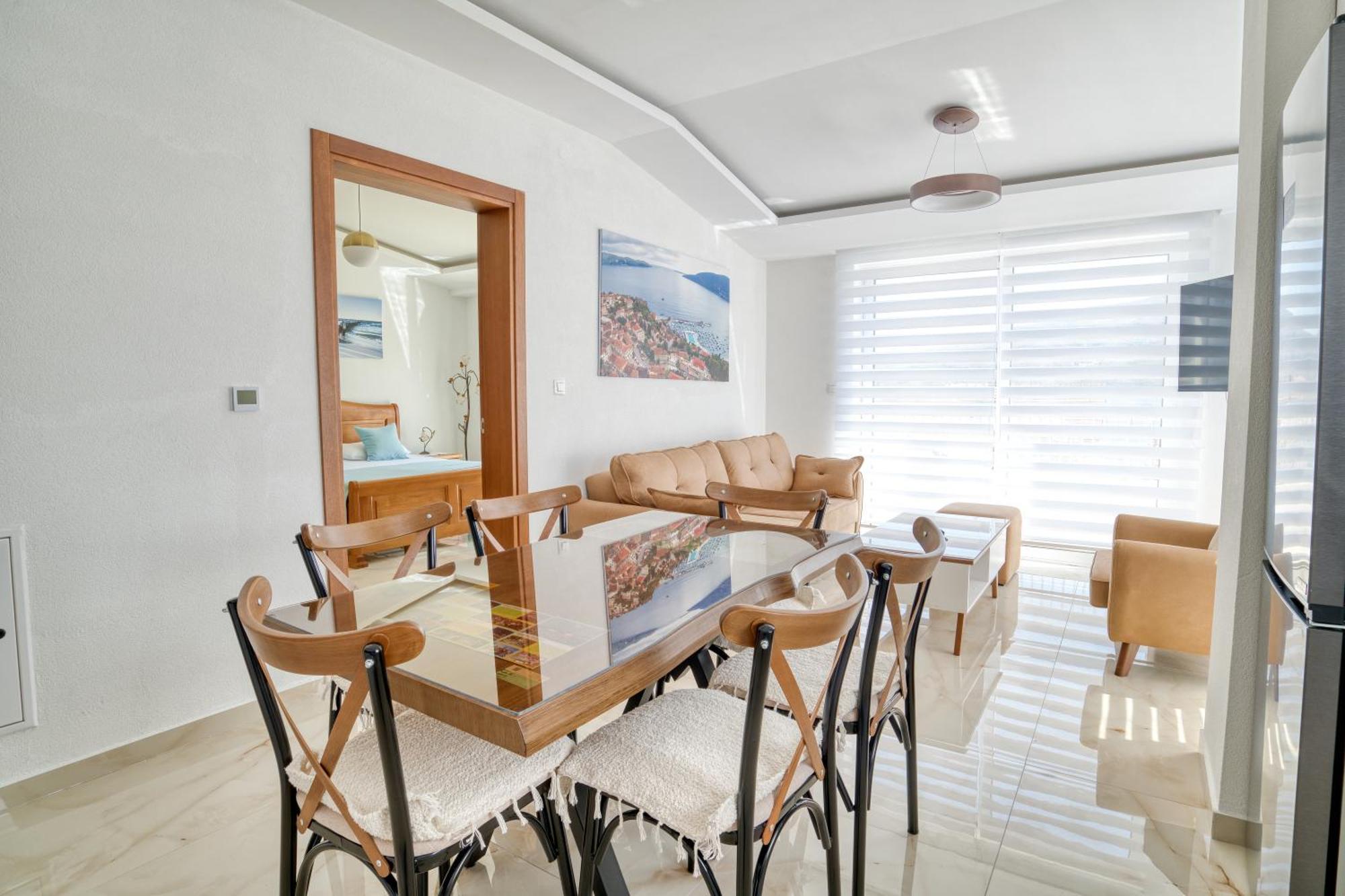 Apartments Ljubica Херцег Нови Екстериор снимка
