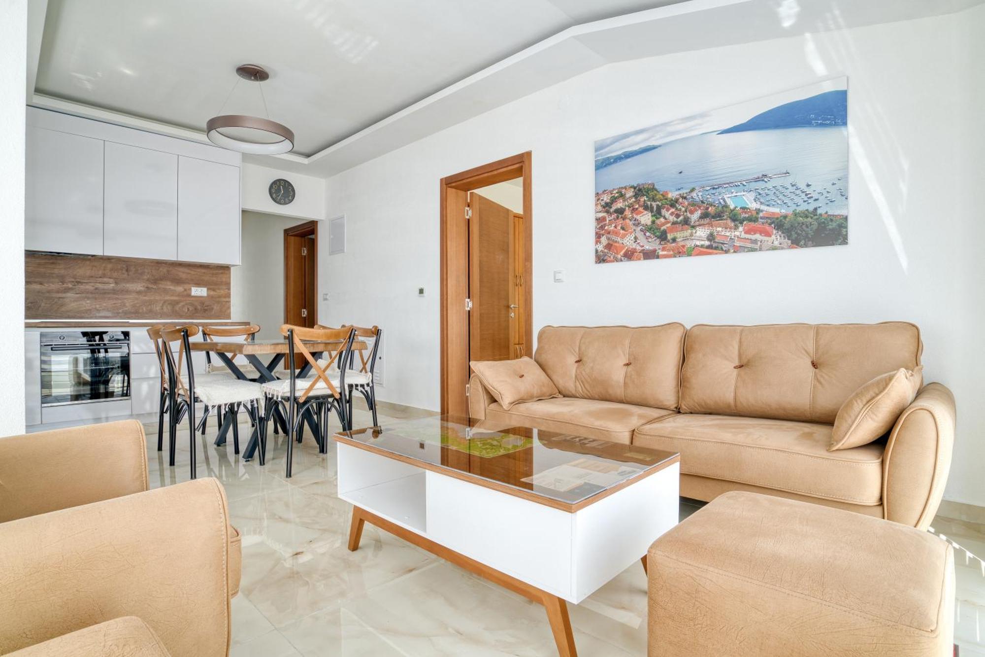 Apartments Ljubica Херцег Нови Екстериор снимка